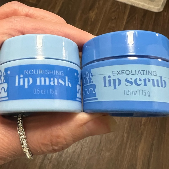 Bath & Body Works Other - BATH & BODY Birthday Frosting Nourishing Lip Mask & Exfoliating Lip Scrub
